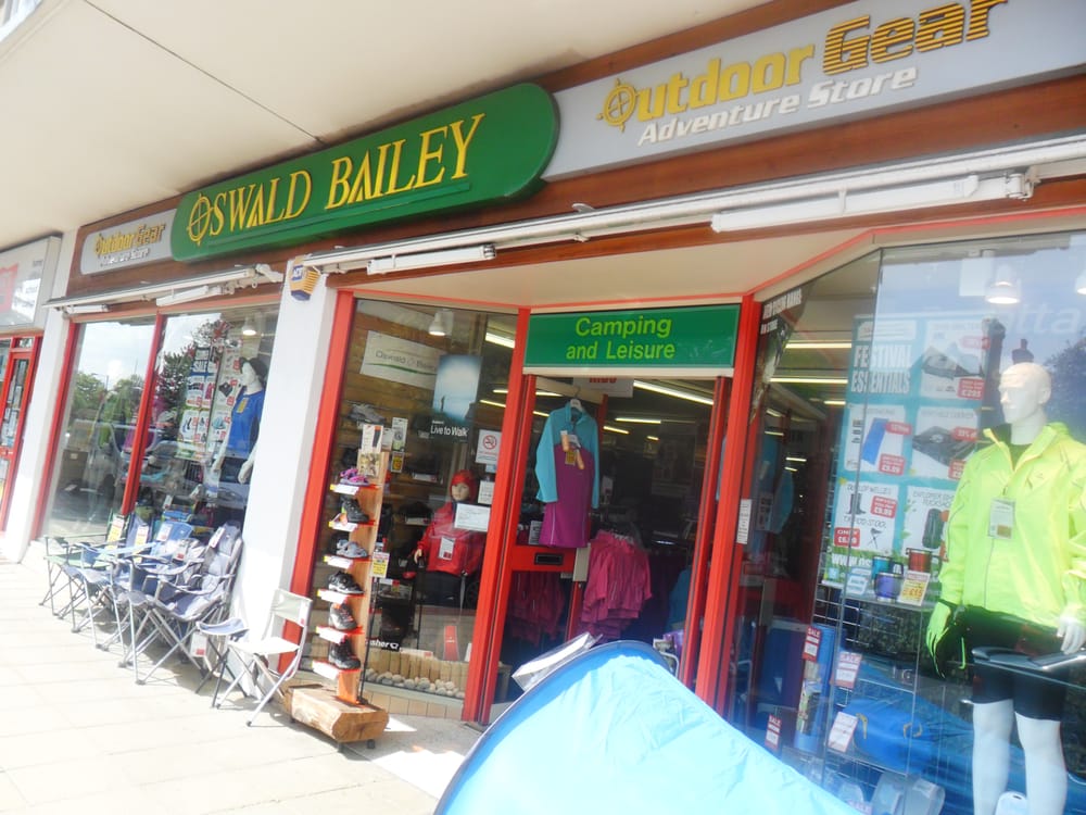 OSWALD BAILEY Updated September 2024 4648 Station Road, Solihull