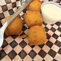 The Lazy Heifer - Mac and cheese bites were super tasty...great appetizer.