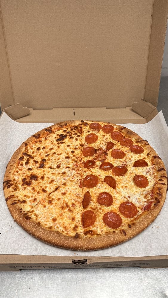 Giorgios pizzeria Logo