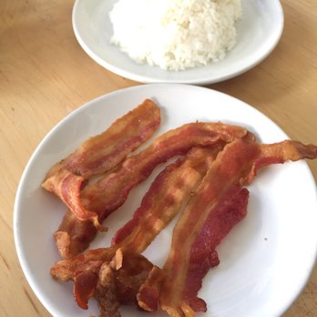 Over Easy - Side bacon and white rice - Breakfast & Brunch Near Me - Kailua, Hawaii Over Easy - Side bacon and white rice - Breakfast & Brunch Near Me - Kailua, Hawaii