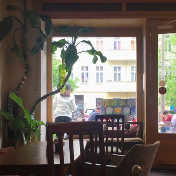 Frau Honig - Nice big windows! - Breakfast & Brunch Near Me - Berlin, BE