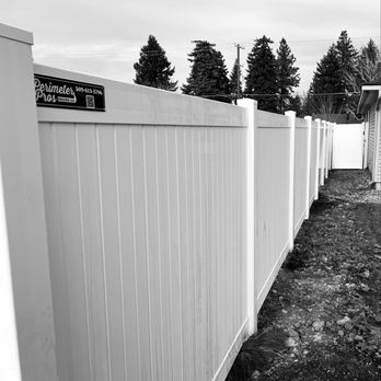 Perimeter Pros Fencing - 6ft white vinyl - Fences & Gates Near Me - Spokane, Washington Perimeter Pros Fencing - 6ft white vinyl - Fences & Gates Near Me - Spokane, Washington