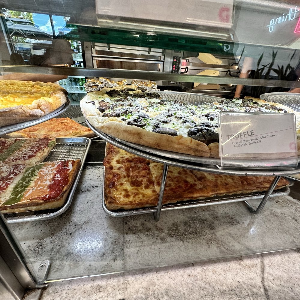 Pizzeria G - Pizza Near Me - Garden City, New York Pizzeria G - Pizza Near Me - Garden City, New York
