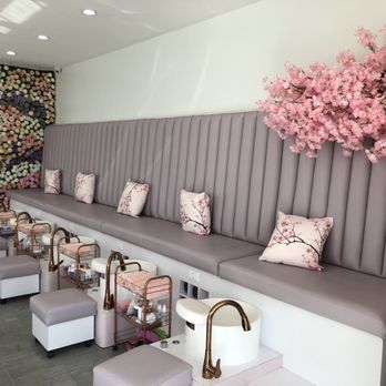 Blooming Nail Bar - Nail Salons Near Me - Burbank, California