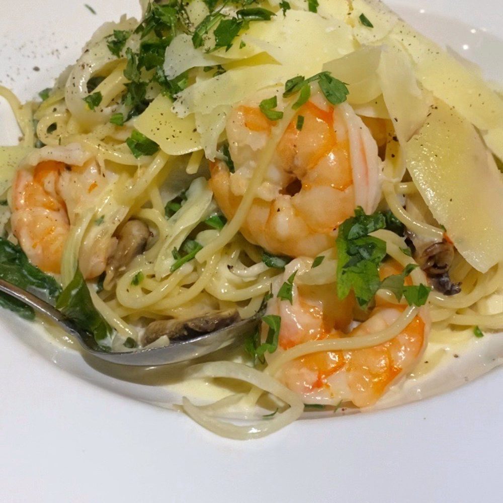 Mythos - Mythos - Garidomakaronda, pasta with sautéed shrimp, mushroom, Greek cheese and ouzo sauce - Greek Near Me - Burlington, Ontario