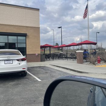 Chick-fil-A - Outdoor seating! - Fast Food Near Me - Lenexa, Kansas Chick-fil-A - Outdoor seating! - Fast Food Near Me - Lenexa, Kansas