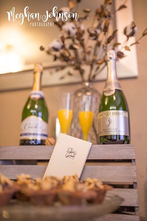 Style & Grace Salon & Spa Logo