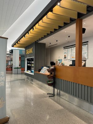 Amy's Drive Thru by null