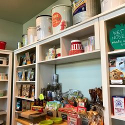 The Salty Dog - Treats, toys and natural dog food