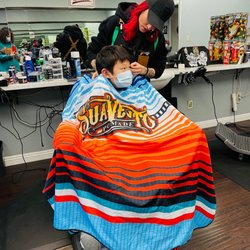 Classic Barbers - Vivian was very patient talking to my picky boy.