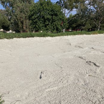 Heartwell Golf Course - fluffy sand - Golf Near Me - Long Beach, California Heartwell Golf Course - fluffy sand - Golf Near Me - Long Beach, California