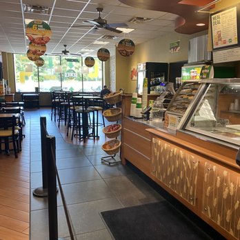 Subway - the inside of a fast food restaurant - Fast Food Near Me - Stony Creek, Virginia Subway - the inside of a fast food restaurant - Fast Food Near Me - Stony Creek, Virginia