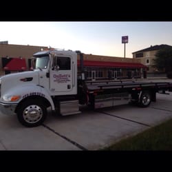 Gullett's Towing
