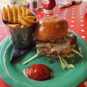 The Friendly Toast - Brunch-Burg right ahead, so good! - Breakfast & Brunch Near Me - Dedham, Massachusetts