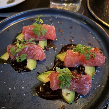 Row 34 - Seaport - Tuna crudo over black garlic aoli - New American Near Me - Boston, Massachusetts