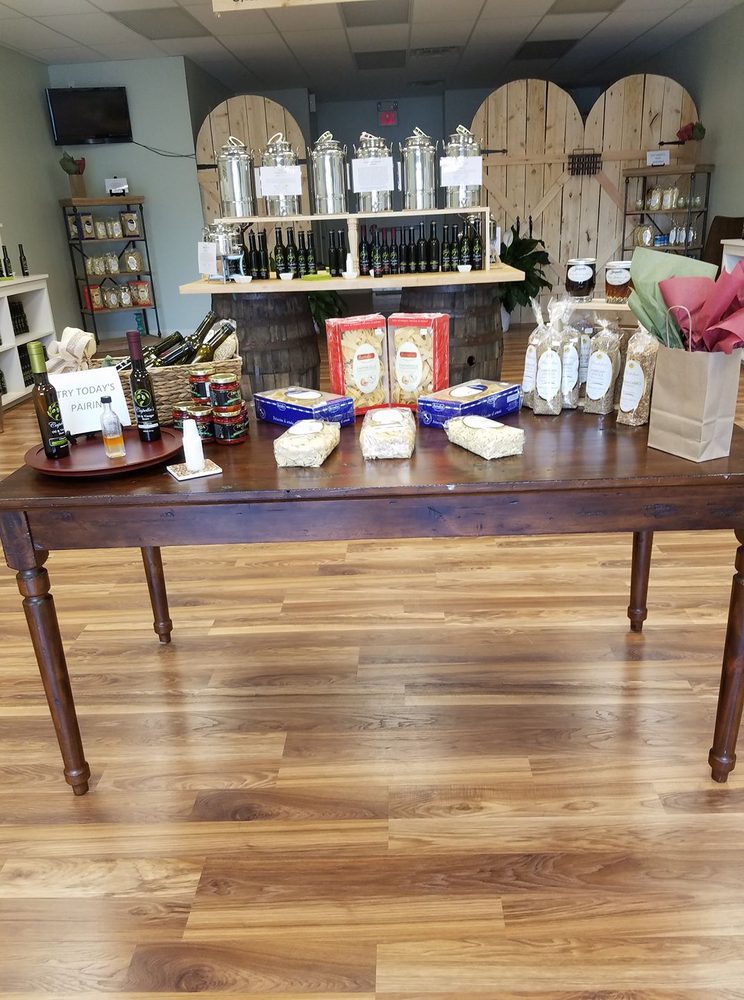 CAPELLA’S OIL & VINEGAR STORE Updated September 2024 201 Tilton Rd