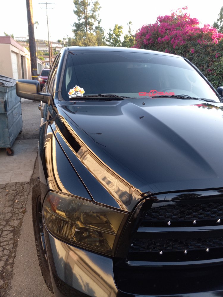 DAVE’S MOBILE CAR DETAILS La Habra, California Auto Detailing