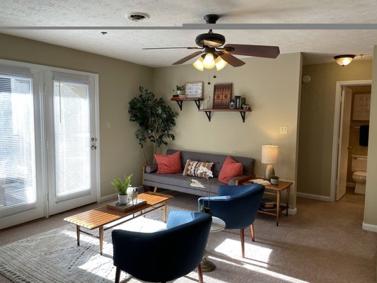 FOX LAKE APARTMENT HOMES - Updated February 2026 - 88 Photos & 15 ...