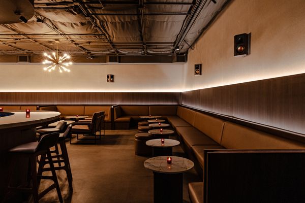 Nocturno cocktail bar by null