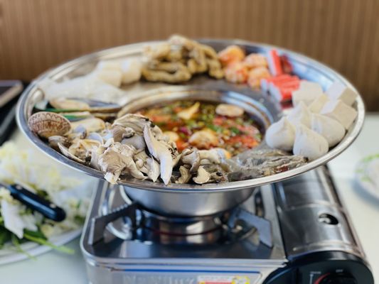 Lẩu Hải Sản by null