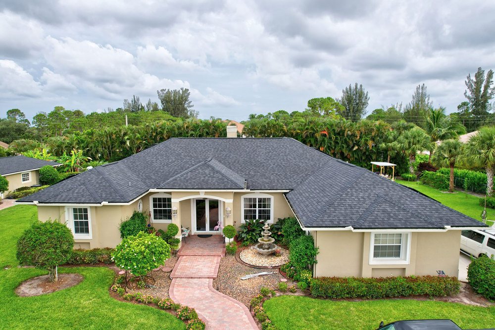 Slide of Bison Roofing & Solar