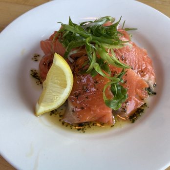 Yoroshiku - Salmon Carpaccio - Ramen Near Me - Seattle, Washington