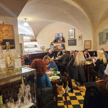 Trattoria Valentino - Italian Near Me - Rome, RM Trattoria Valentino - Italian Near Me - Rome, RM