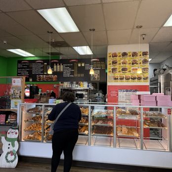 Donut Basket - Donuts Near Me - Milpitas, California
