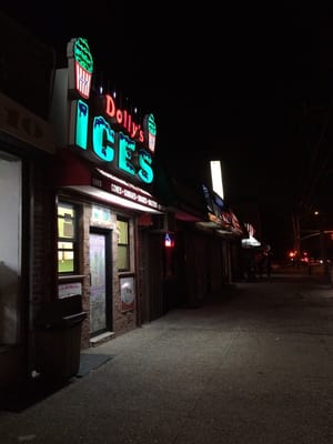 Dolly's Ices by null