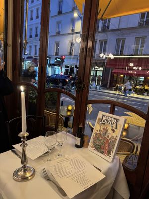 Le Petit Lutetia by null