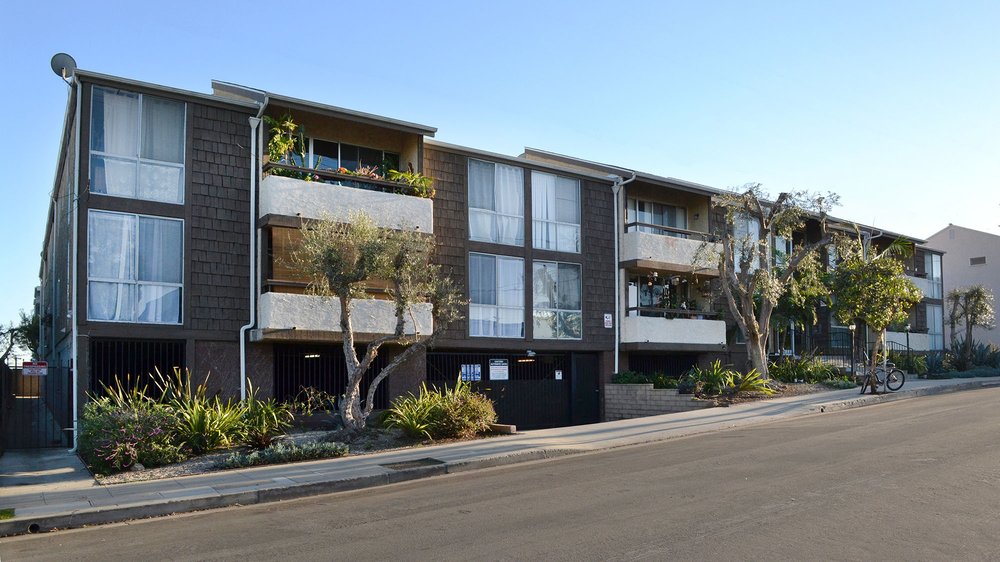 EMMETT OCHS INVESTMENTS Updated January 2025 23 Photos & 30 Reviews