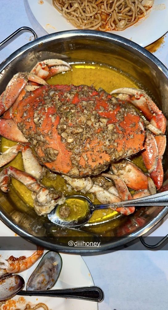 THE CRAB ZONE 257 Photos & 316 Reviews 3240 E Hammer Ln, Stockton, California Seafood