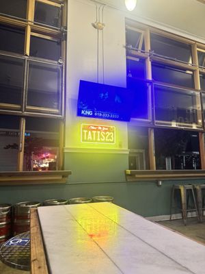 Bar Sin Nombre by null