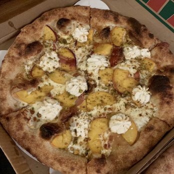 Pizzeria Lui - Peach pit - Pizza Near Me - Lakewood, Colorado
