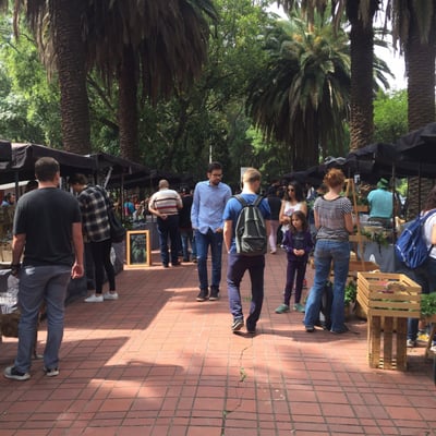 Mercado El 100 by null