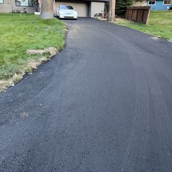 Great West Asphalt - Nicely done driveway, the very next day!