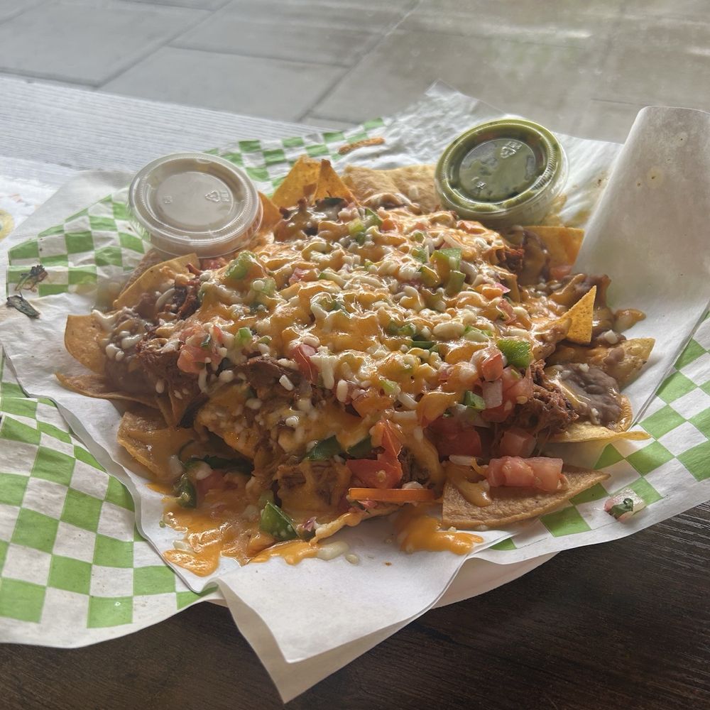 Corazon De Maiz - Nachos with pork - Mexican Near Me - Ottawa, Ontario