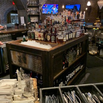 Le Moo - The bar......lots of good bourbon - Steakhouses Near Me - Louisville, Kentucky Le Moo - The bar......lots of good bourbon - Steakhouses Near Me - Louisville, Kentucky