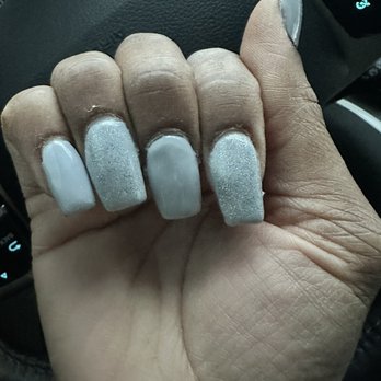 Classy Nails & Spa - Excuse the non-moisture...but these are horrible! - Nail Salons Near Me - Redford Charter Township, Michigan