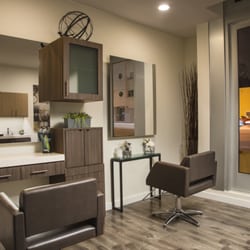 Social Salon Suites - Salon suites in Glendale, California for the hair stylist, makeup artist, esthetician & manicurist ready to open their salon.
