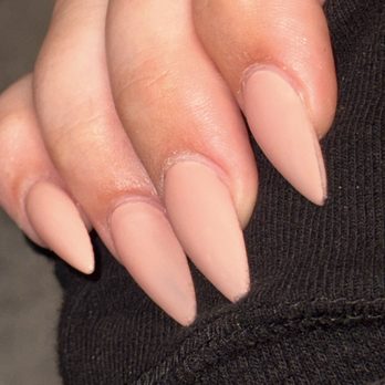 Queen Nails And Lashes - Nail Salons Near Me - Long Beach, California