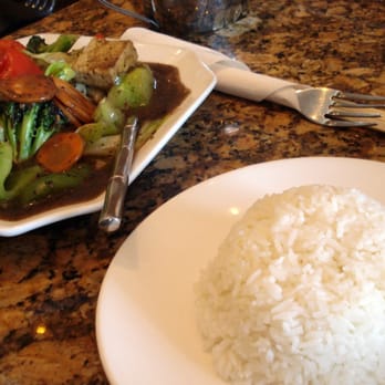 Ben Thanh Restaurant - Thai Near Me - London, Ontario Ben Thanh Restaurant - Thai Near Me - London, Ontario