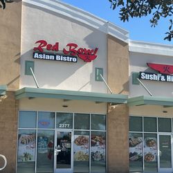 Red Bowl Asian Bistro-Deland - Outside