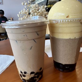 Bon Bon's Cakery and Cafe - Bon Bon milk tea and mango smoothie - Cafes Near Me - Fairfax, Virginia
