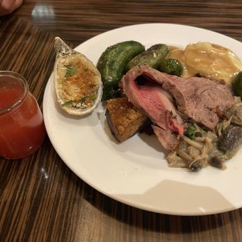 The Buffet at Bellagio - 1st plate - Buffets Near Me - Las Vegas, Nevada The Buffet at Bellagio - 1st plate - Buffets Near Me - Las Vegas, Nevada