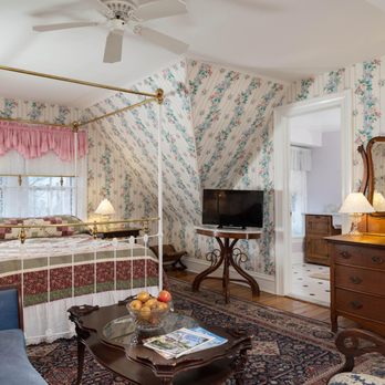 The Queen Victoria - Bed & Breakfast Near Me - Cape May, New Jersey The Queen Victoria - Bed & Breakfast Near Me - Cape May, New Jersey