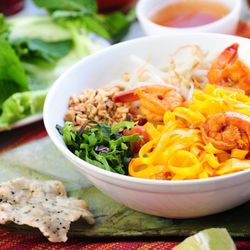 Cafe Nho - VIETNAMESE TURMERIC NOODLES