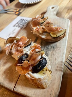 Cucciolo Osteria Durham by null