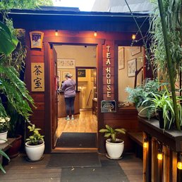 Exterior outside entrance of Tea House Spa - Santa Cruz, California Exterior outside entrance of Tea House Spa - Santa Cruz, California