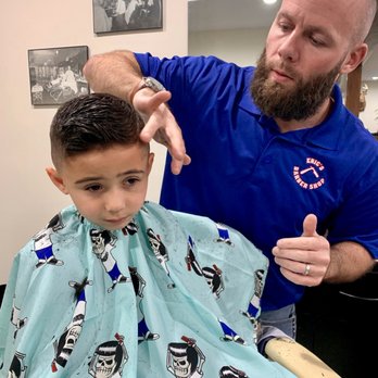 Eric S Barbershop 22 Photos Barbers 43 Sacandaga Rd Schenectady Ny Phone Number